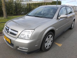Opel Signum (1)